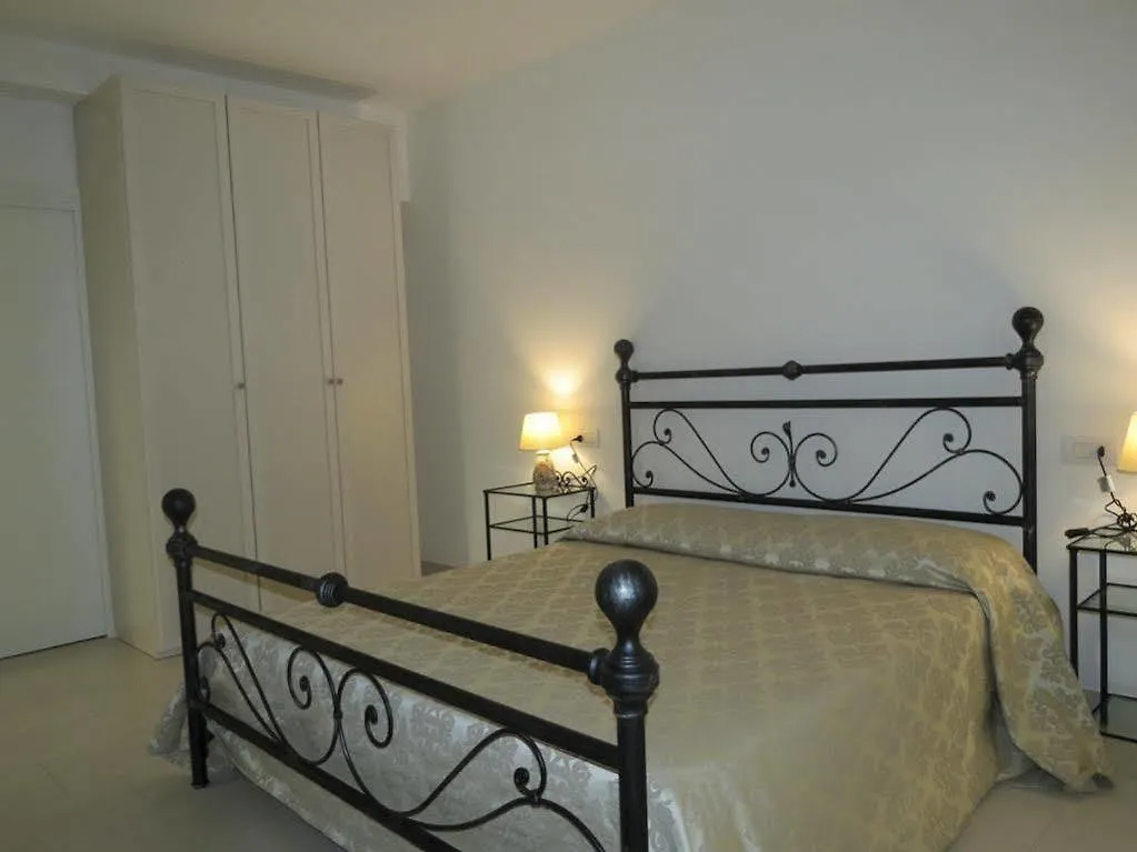 Artisti Rooms Ravenna Italien